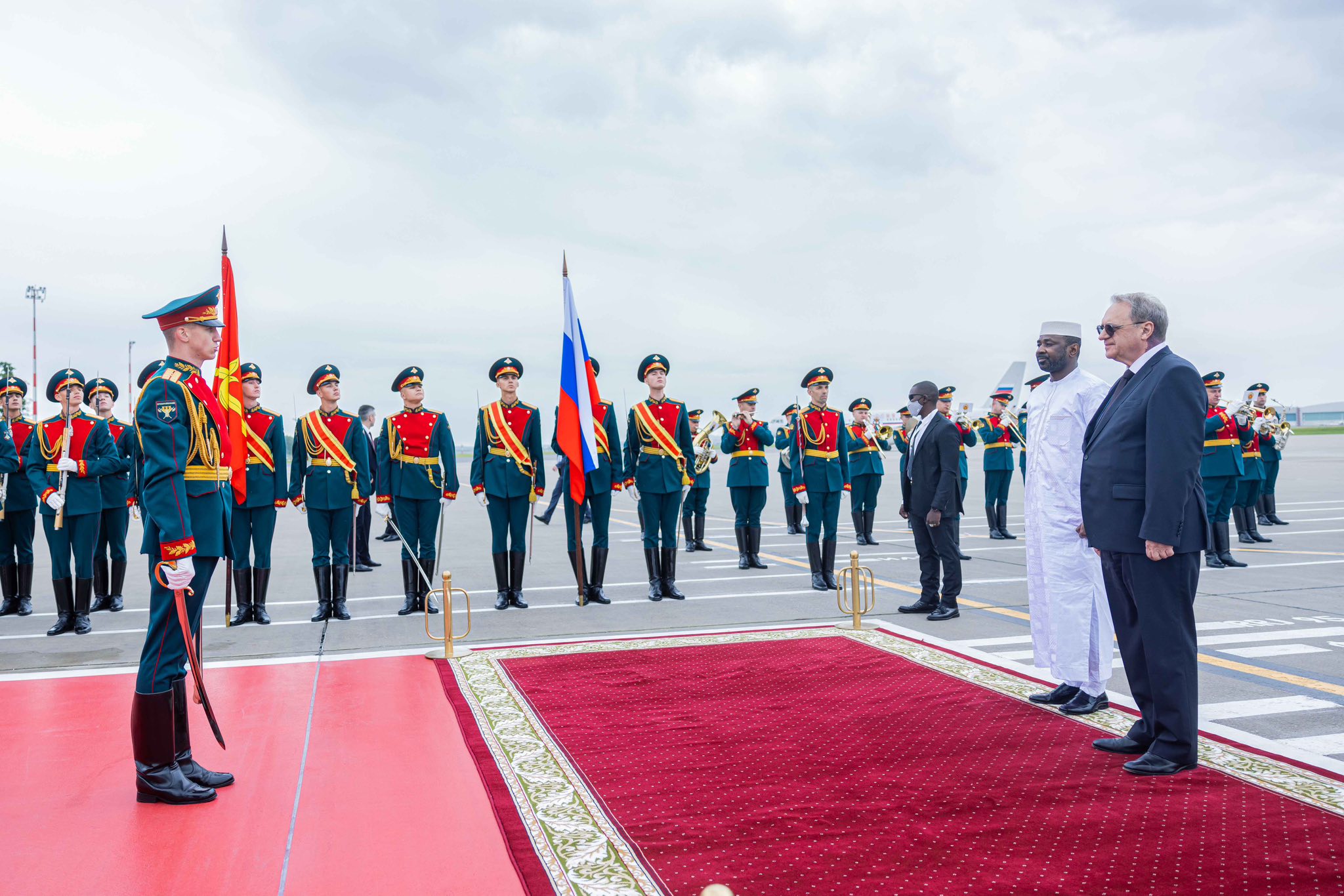 Visite du chef de l’état à Moscou : Tapis rouge pour Assimi !